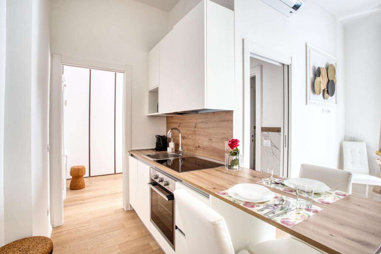 Joivy Old Milan Navigli Family Apartments Ngoại thất bức ảnh