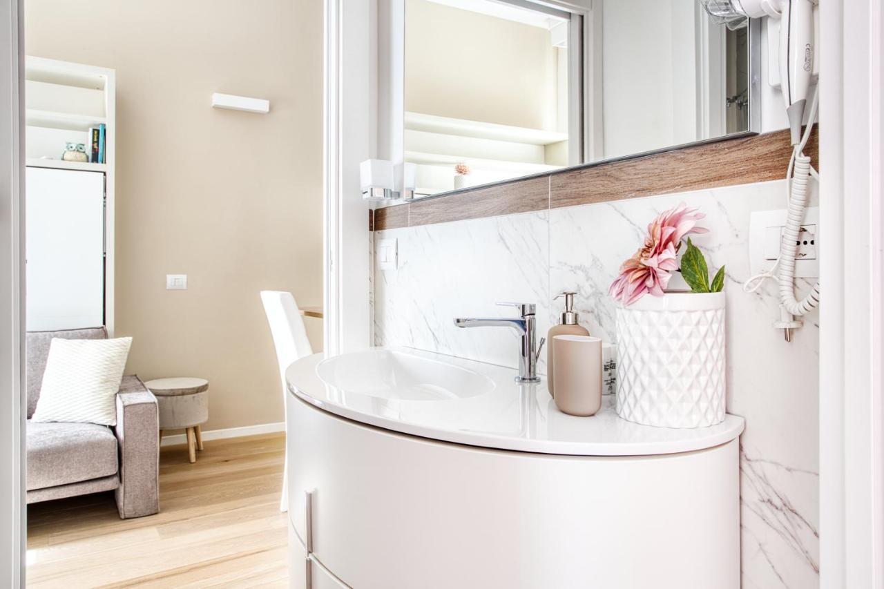 Joivy Old Milan Navigli Family Apartments Ngoại thất bức ảnh